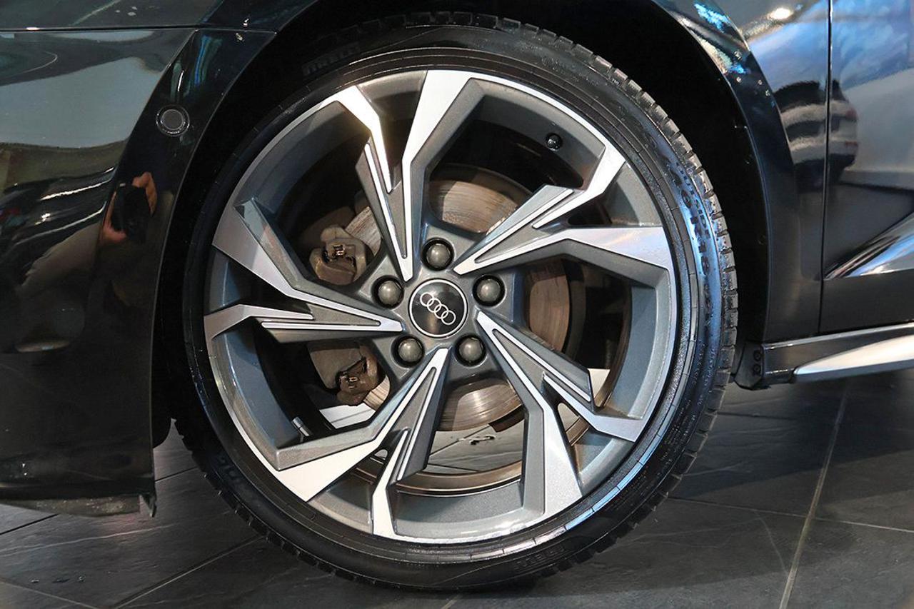 AUDI A3 35 TDI Sportback S-Tronic S-Line - 6