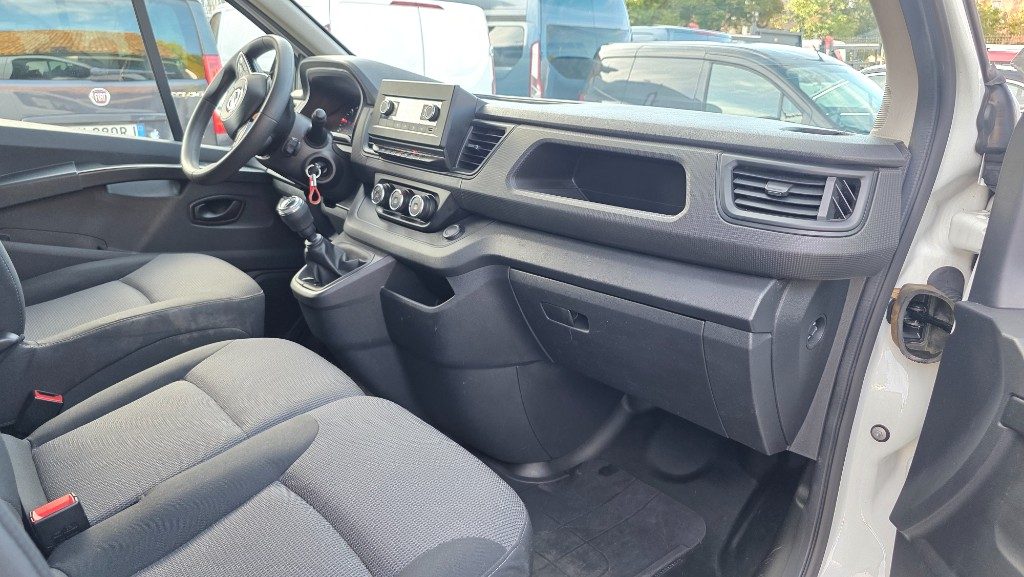 NISSAN Primastar 27 2.0 dCi 110CV PC-TN F Acenta Frigo No Atp - 12