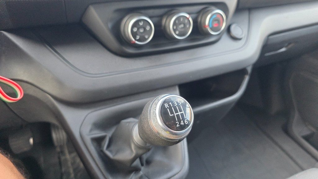 NISSAN Primastar 27 2.0 dCi 110CV PC-TN F Acenta Frigo No Atp - 16