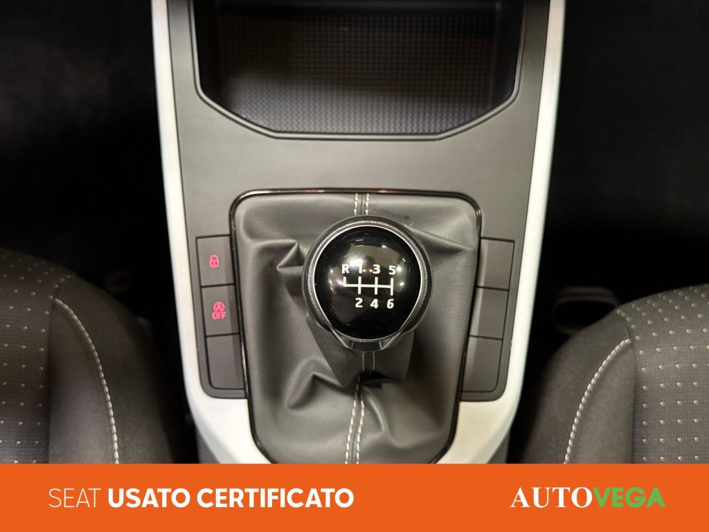 SEAT Arona 1.0 ecotsi style 110cv - 11