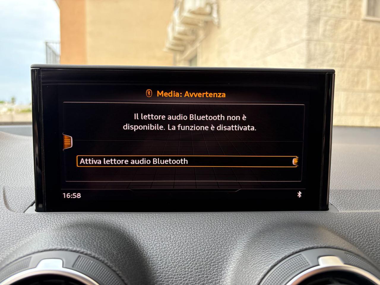 AUDI Q2 30 TDI Admired CARPLAY - 26