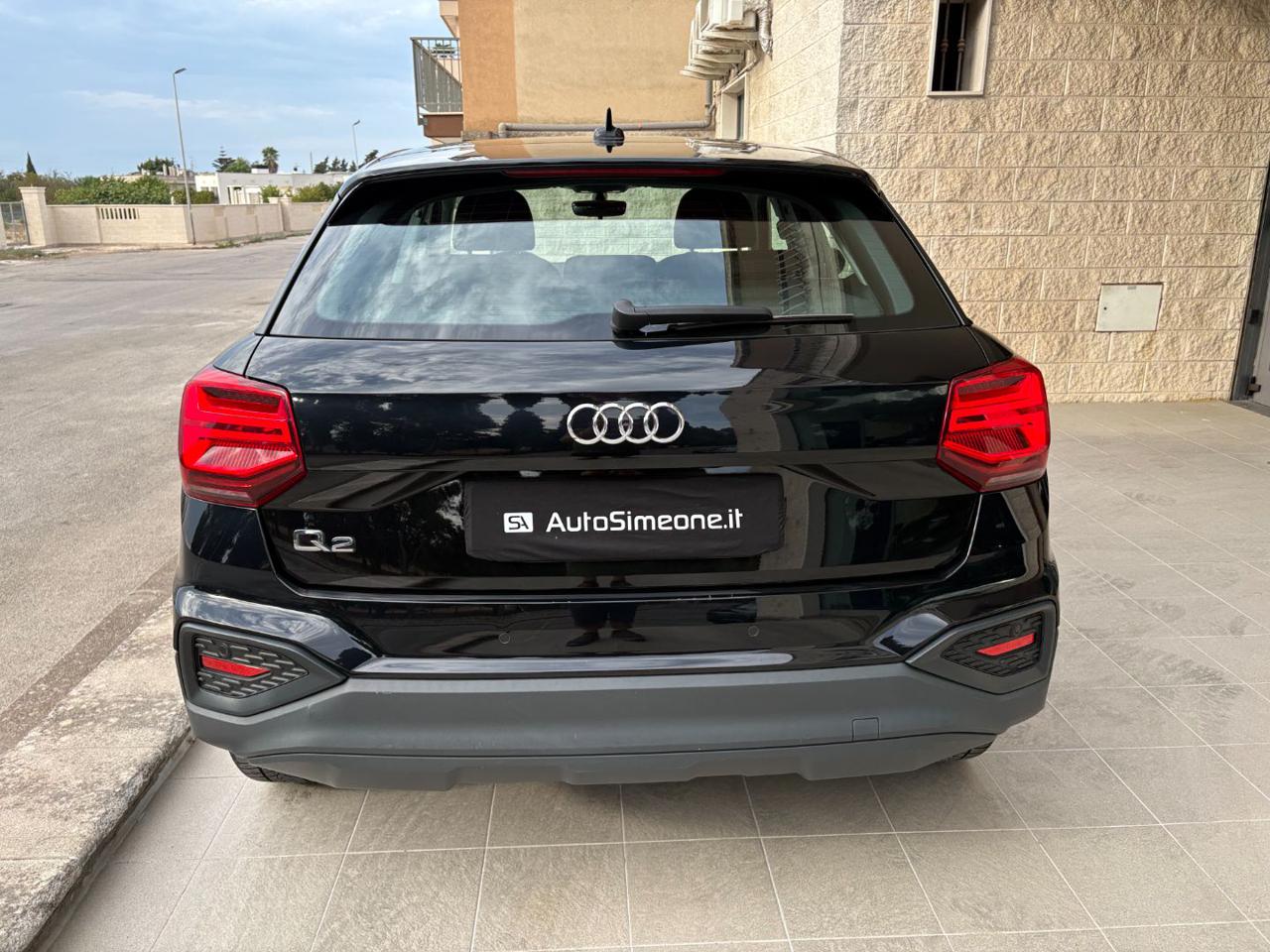 AUDI Q2 30 TDI Admired CARPLAY - 6