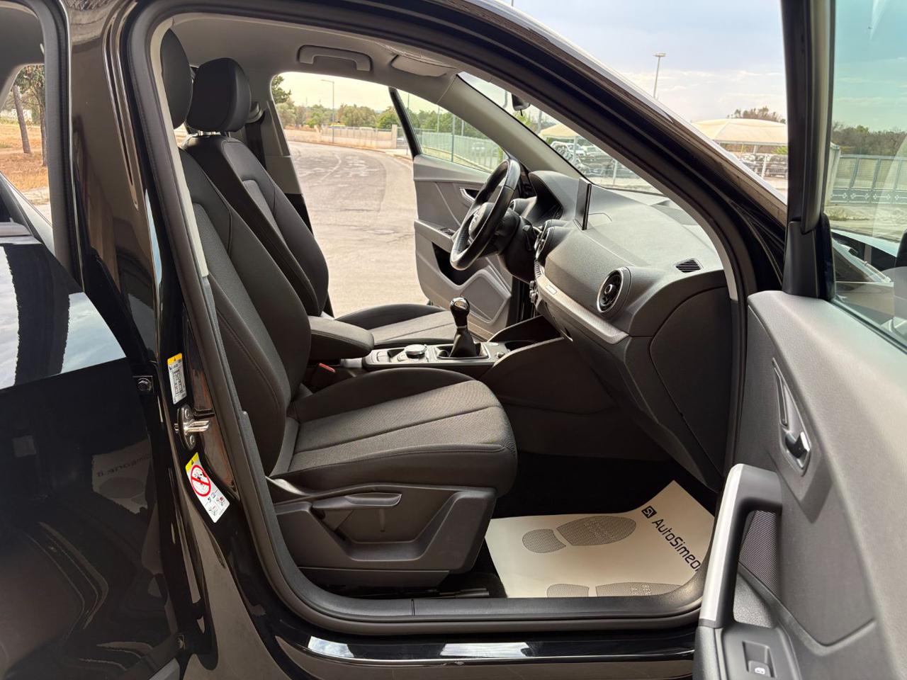 AUDI Q2 30 TDI Admired CARPLAY - 9