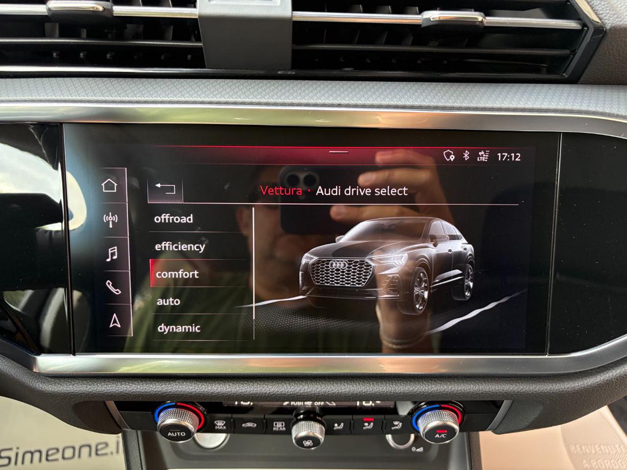 AUDI Q3 SPB SPORTBACK 35 TDI S tronic Business Plus - 29