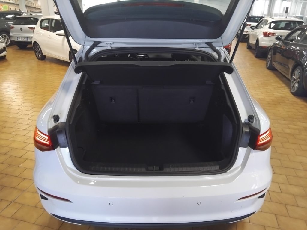 AUDI A3 SPORTBACK 30 TDI S tr. Business C/GRIMALDI SP.DAY - 10
