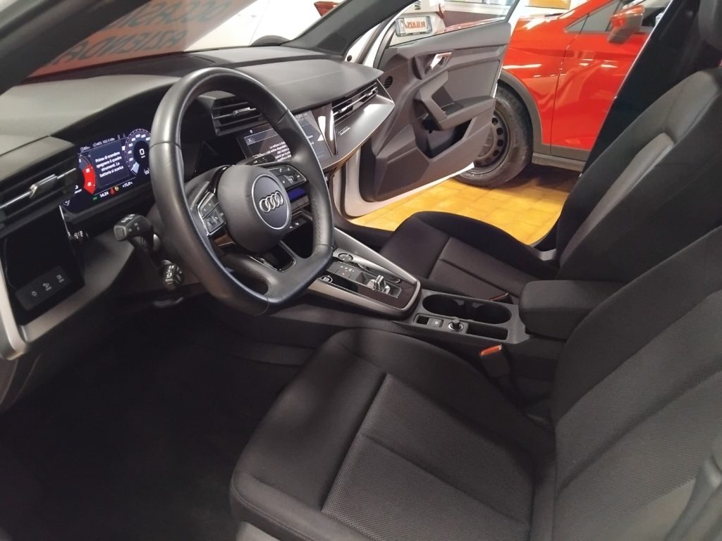 AUDI A3 SPORTBACK 40 TDI quattro S tr. S line edition 19 - 10