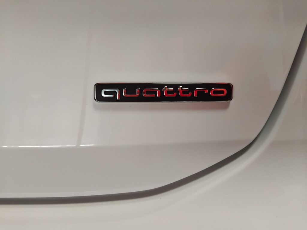 AUDI A3 SPORTBACK 40 TDI quattro S tr. S line edition 19 - 5
