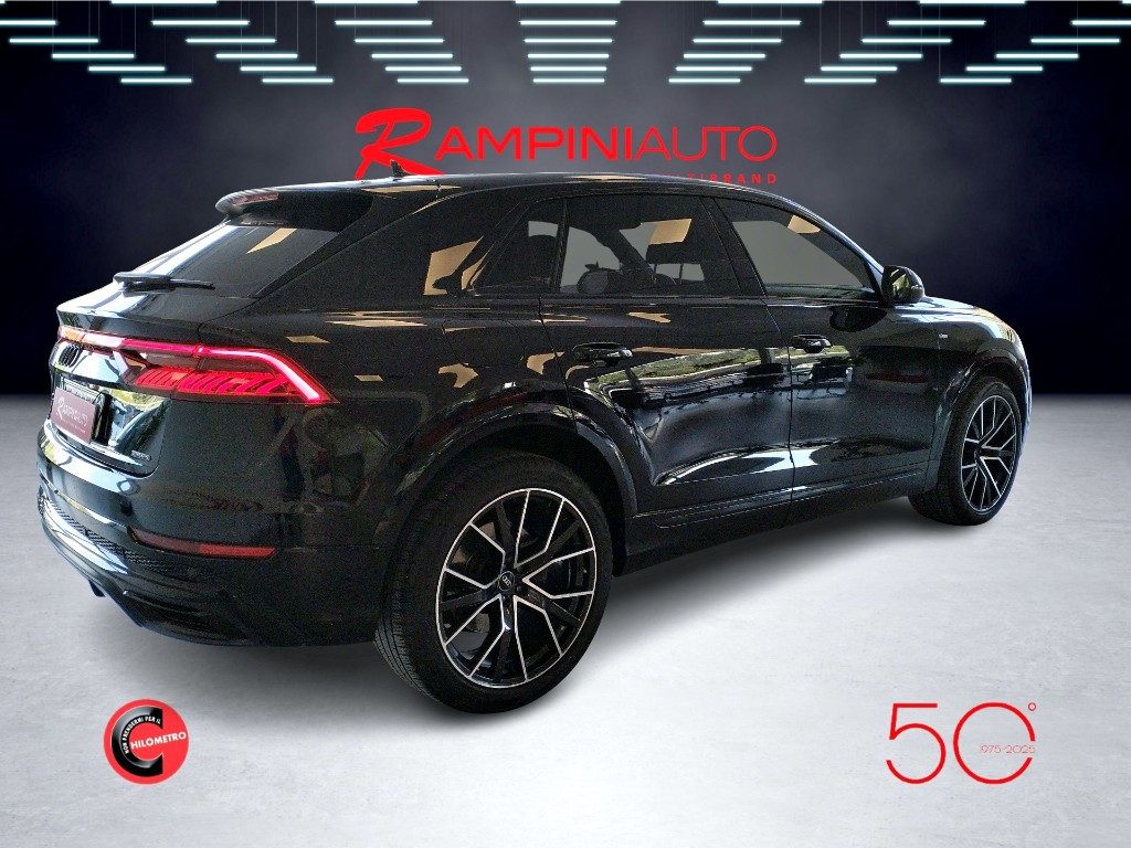 AUDI Q8 45 TDI quattro tiptronic Sline 231 Cv IVA ESPOSTA - 8