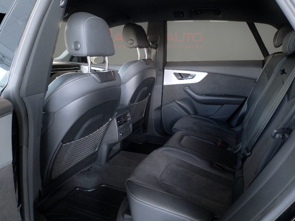 AUDI Q8 45 TDI quattro tiptronic Sline 231 Cv IVA ESPOSTA - 17