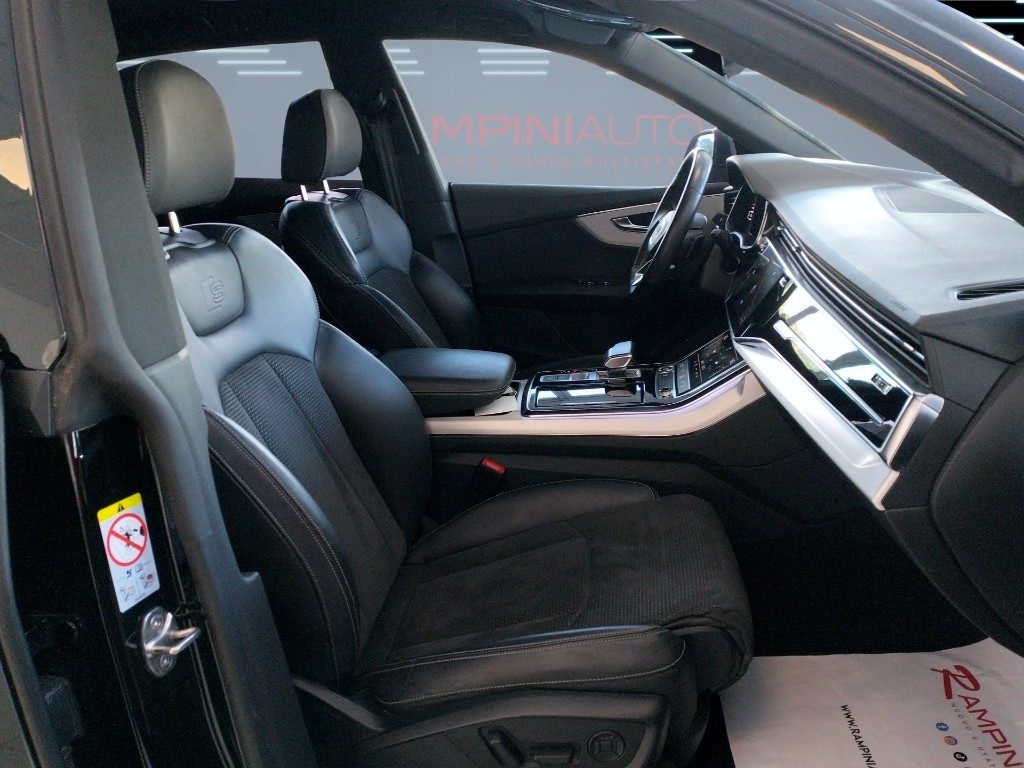 AUDI Q8 45 TDI quattro tiptronic Sline 231 Cv IVA ESPOSTA - 19