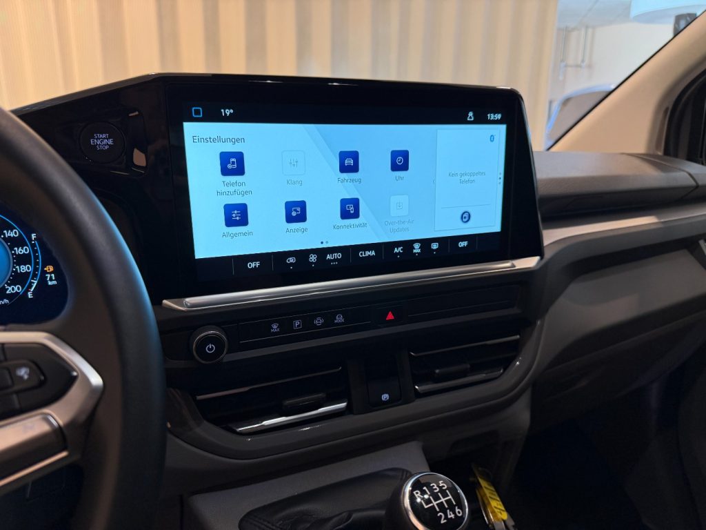 VOLKSWAGEN Caravelle 2.0 TDI Life 9P Camera LED App Connect - 16