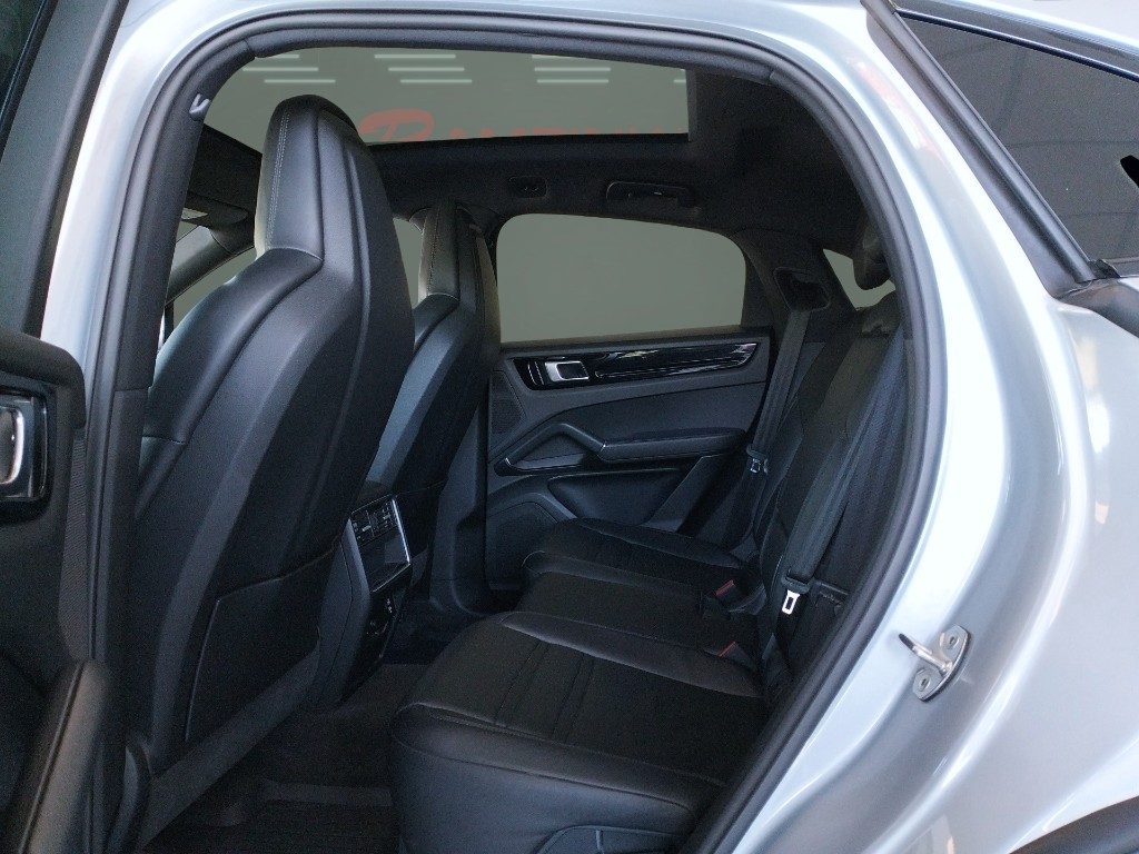 PORSCHE Cayenne Coupe 3.0 V6 340 Cavalli Pronta Consegna - 18