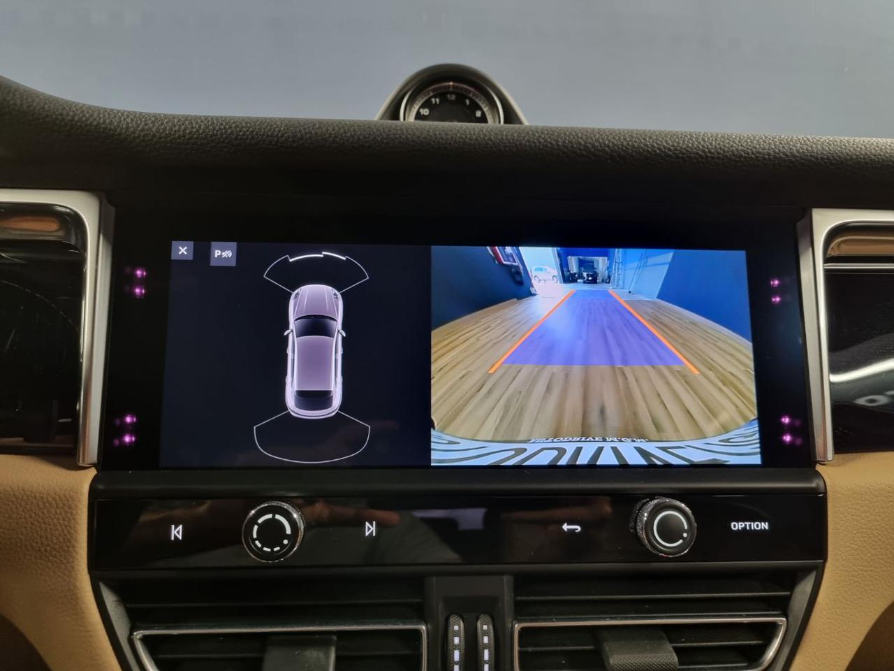 PORSCHE Macan 2.9 S - 16