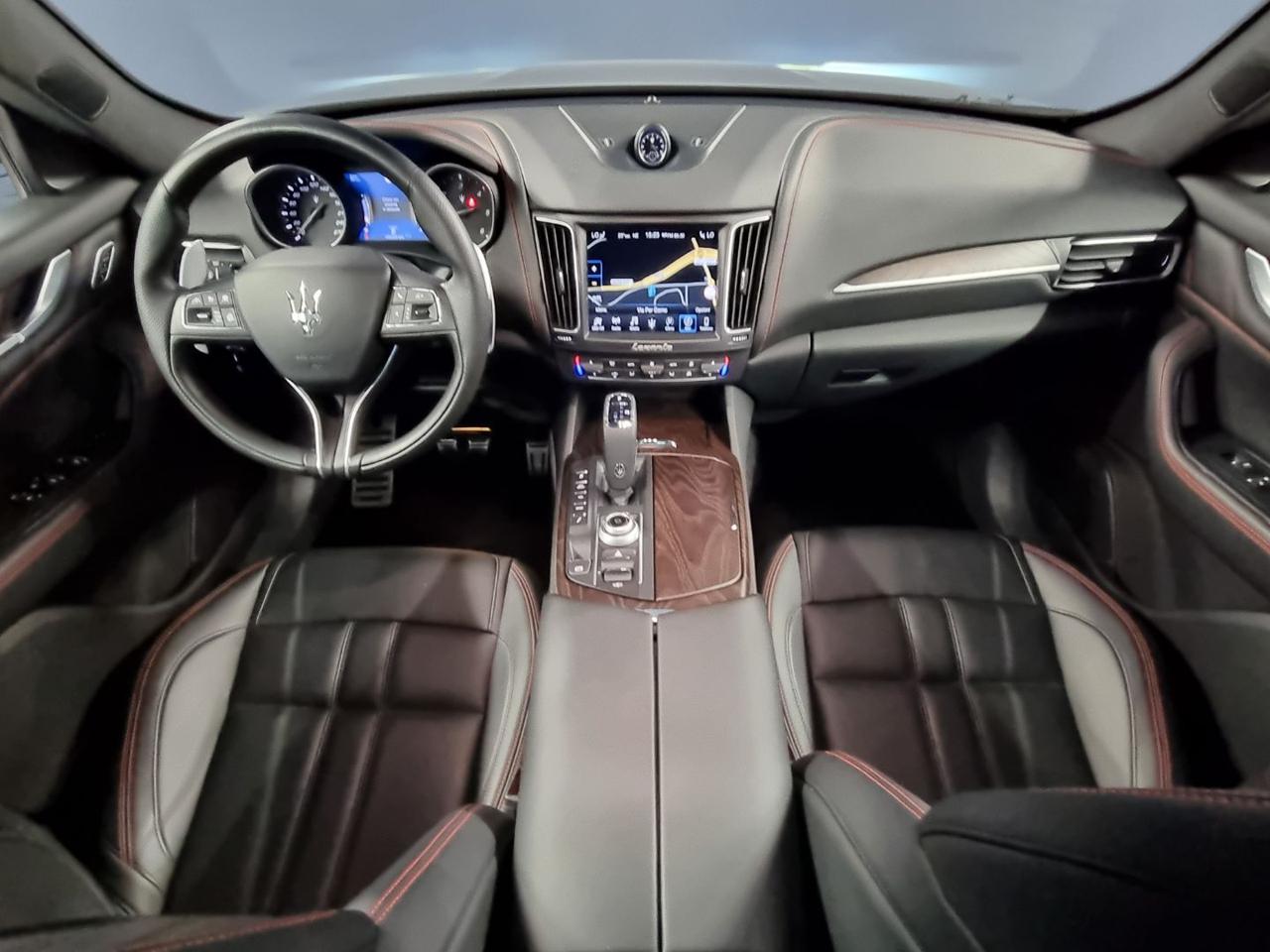 MASERATI Levante V6 Diesel AWD Gransport - 8