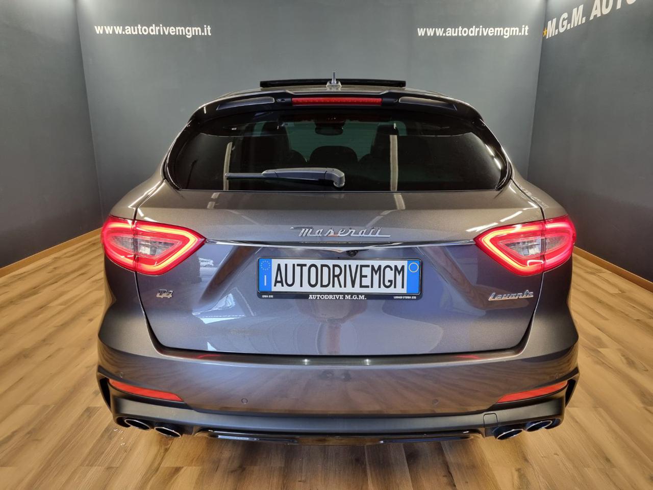 MASERATI Levante V6 Diesel AWD Gransport - 3