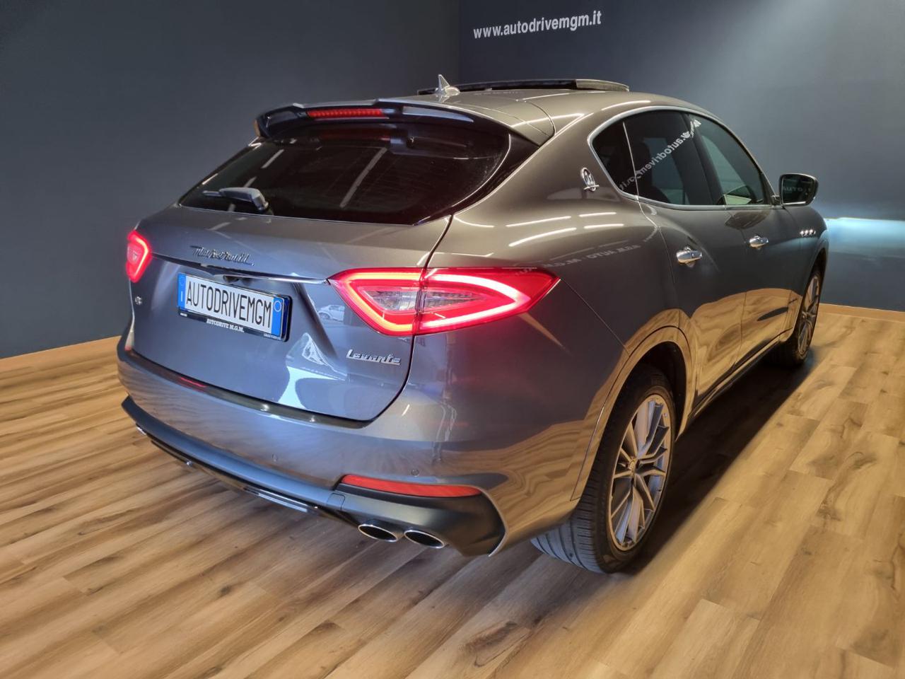 MASERATI Levante V6 Diesel AWD Gransport - 17