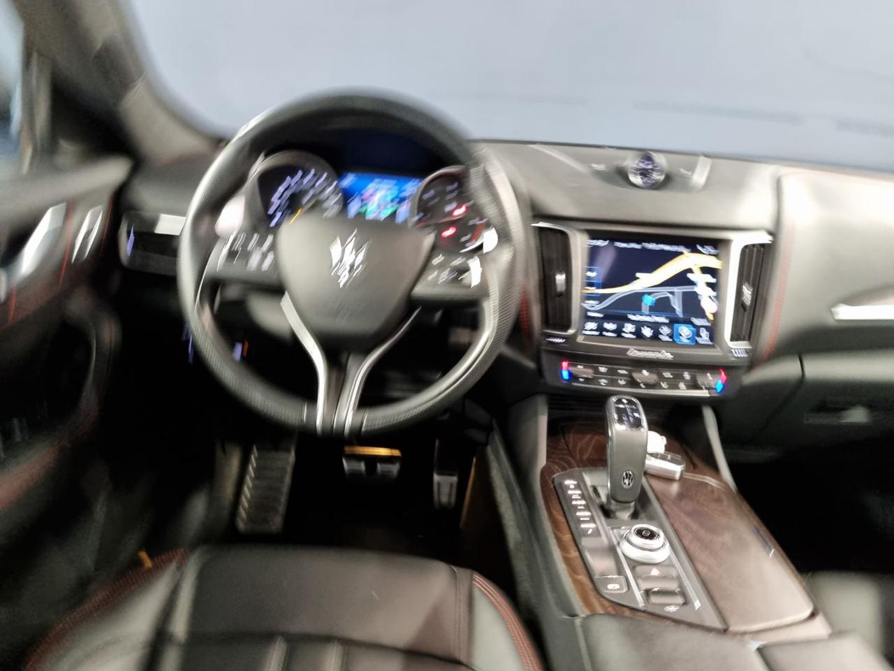 MASERATI Levante V6 Diesel AWD Gransport - 30
