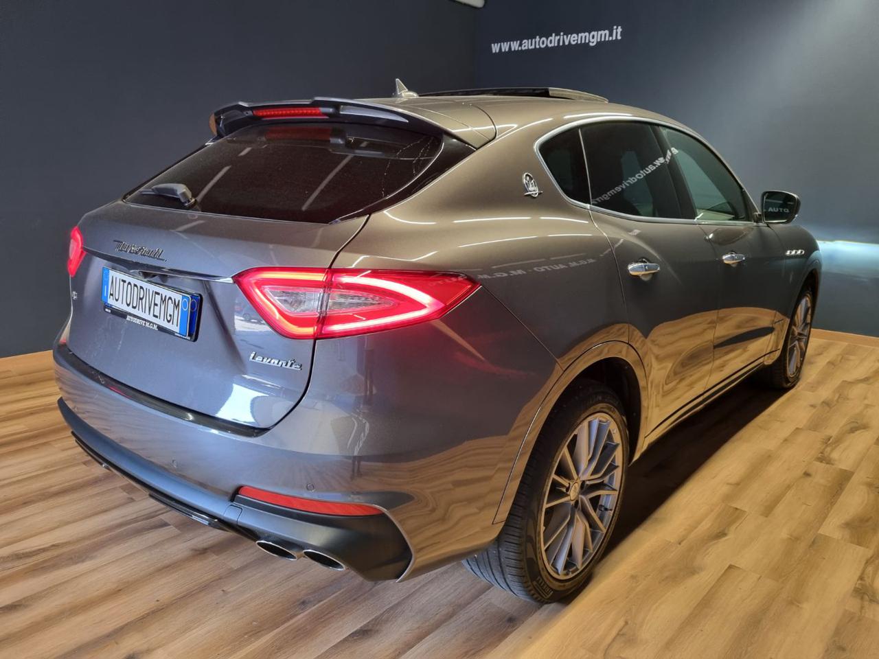 MASERATI Levante V6 Diesel AWD Gransport - 37