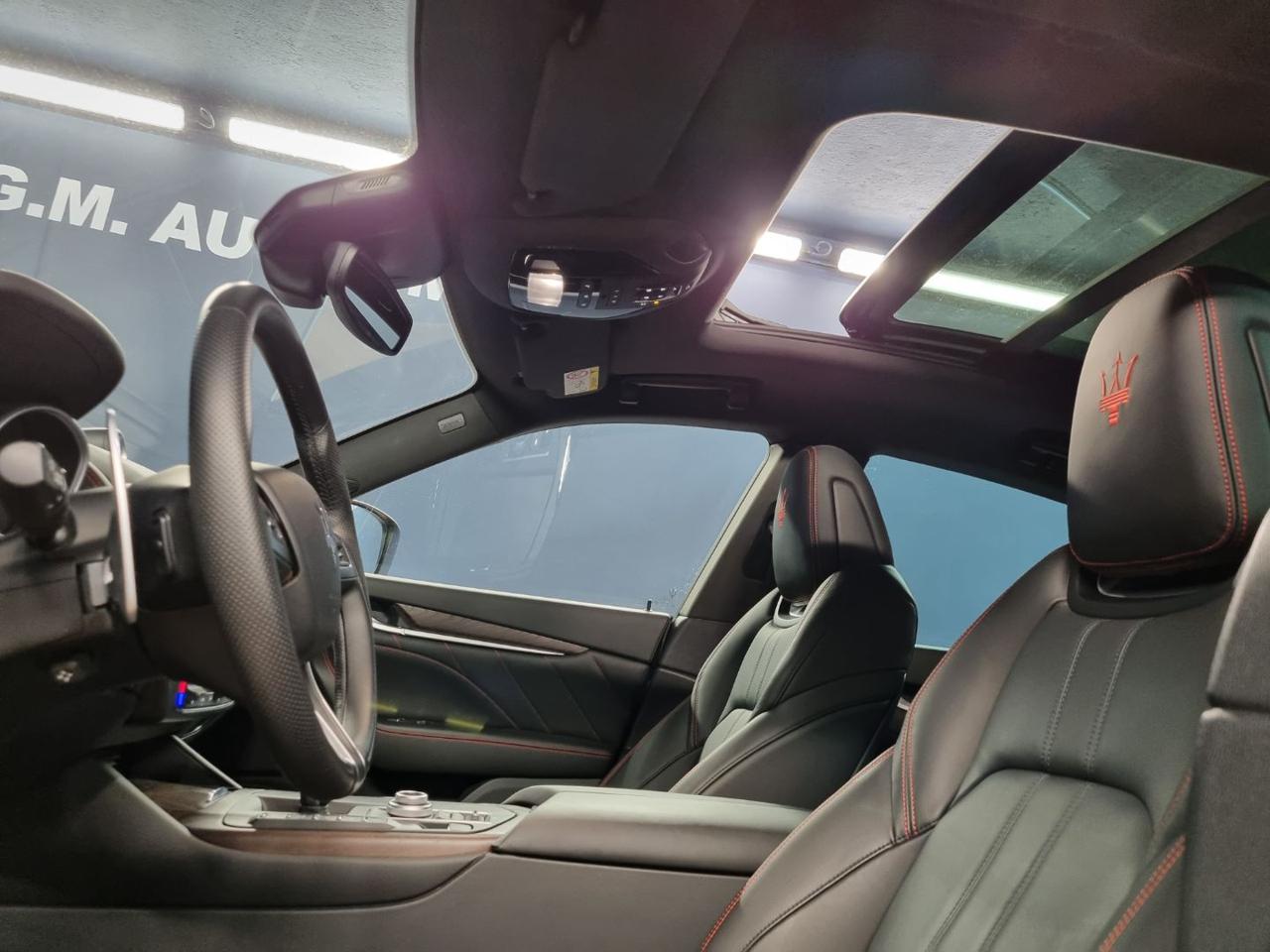 MASERATI Levante V6 Diesel AWD Gransport - 6