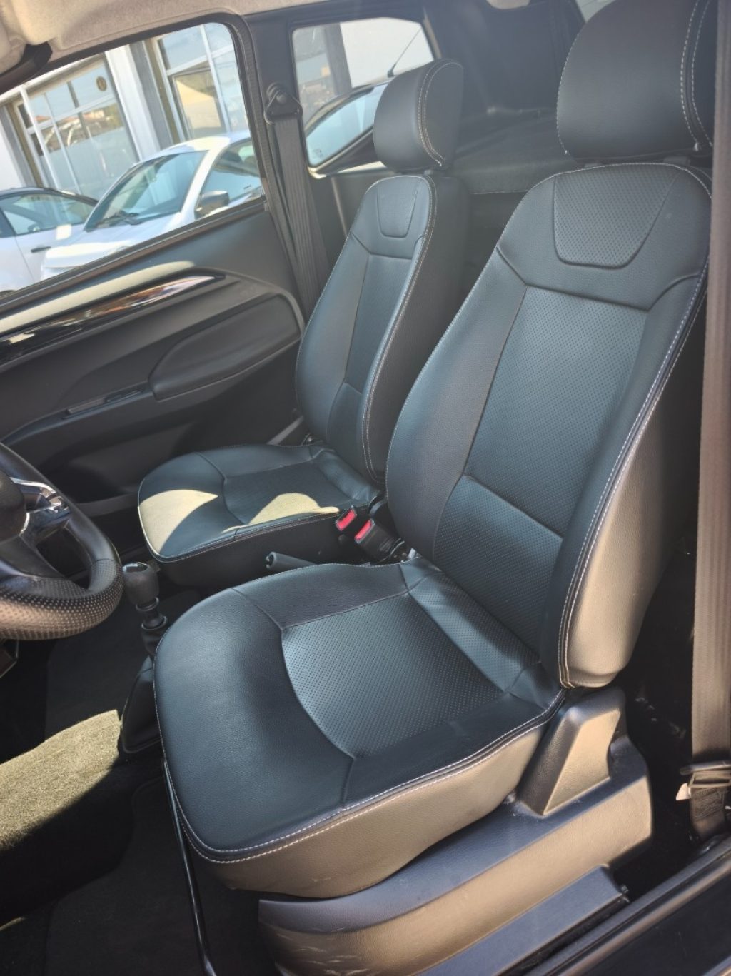 AIXAM City Sport Pelle Android Auto Apple Car Retrocamera - 11