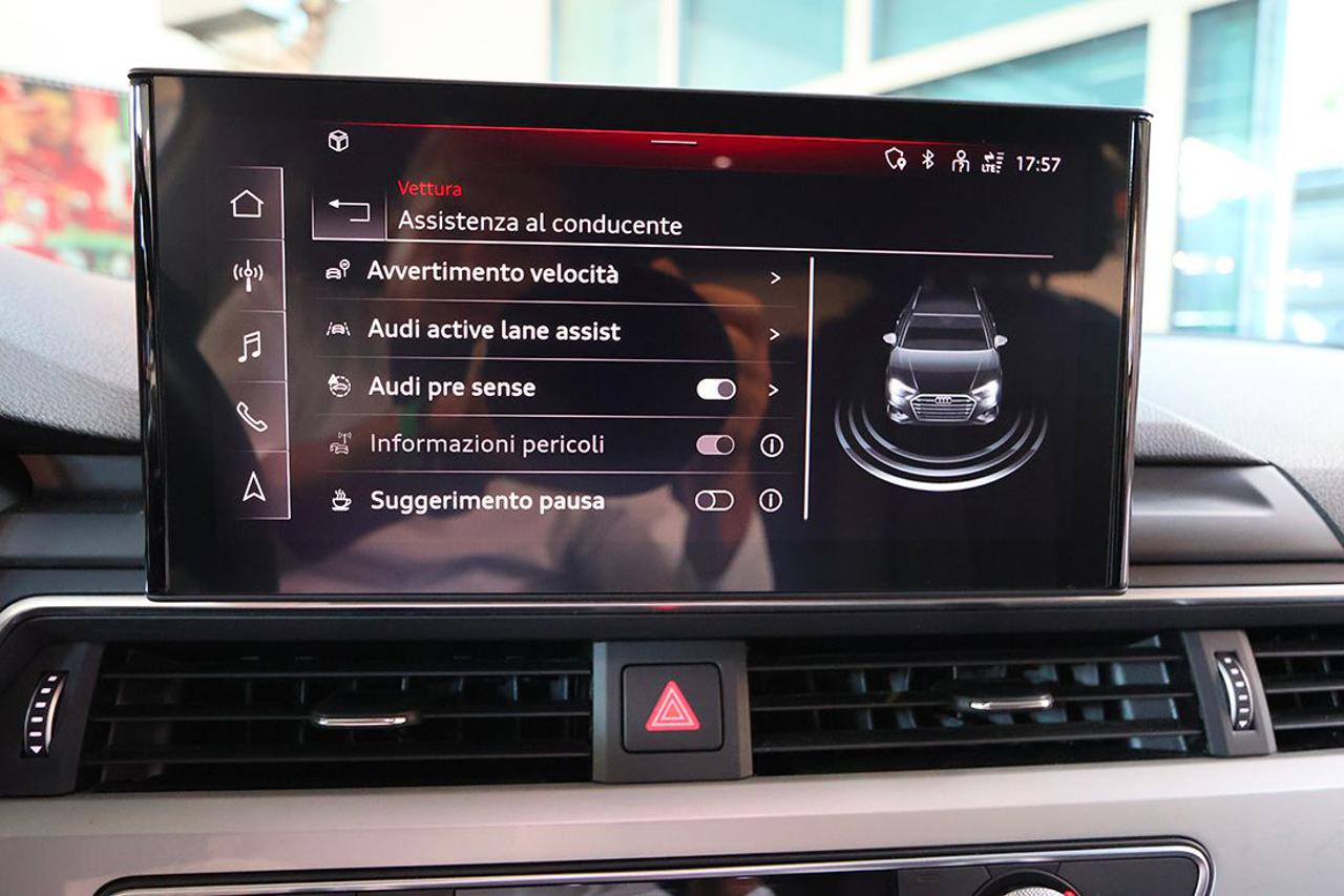 AUDI A4 30 TDI Avant S-Tronic Business Advanced - 26