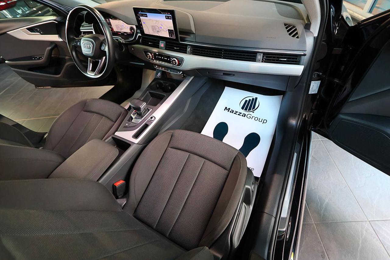 AUDI A4 30 TDI Avant S-Tronic Business Advanced - 15