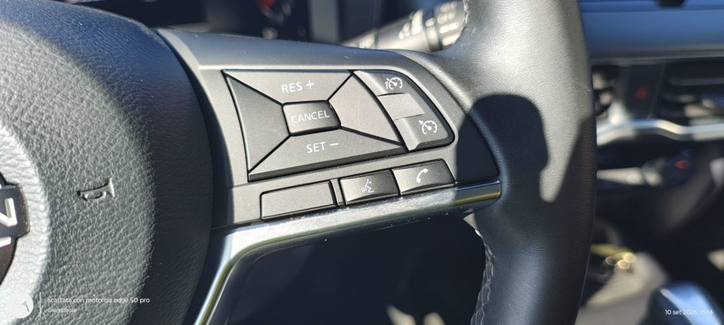 NISSAN Juke 1.6 HEV N-Connecta - 12