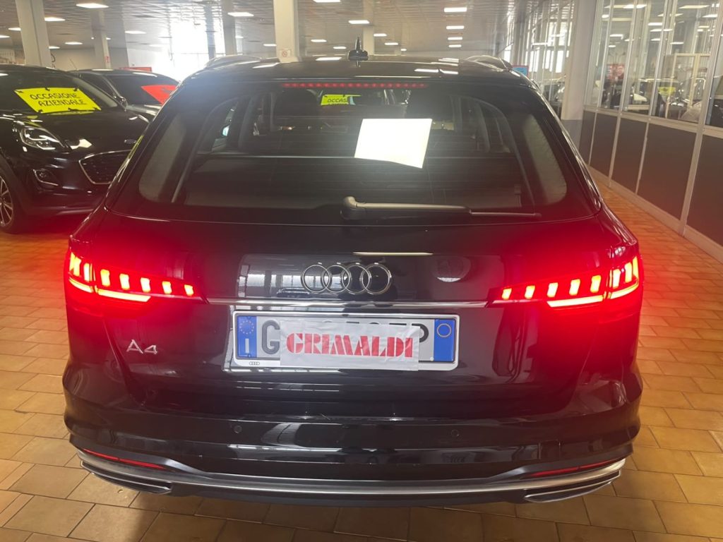 AUDI A4 Avant 35 TDI Bus. Adv. S Tronic MHEV - 4