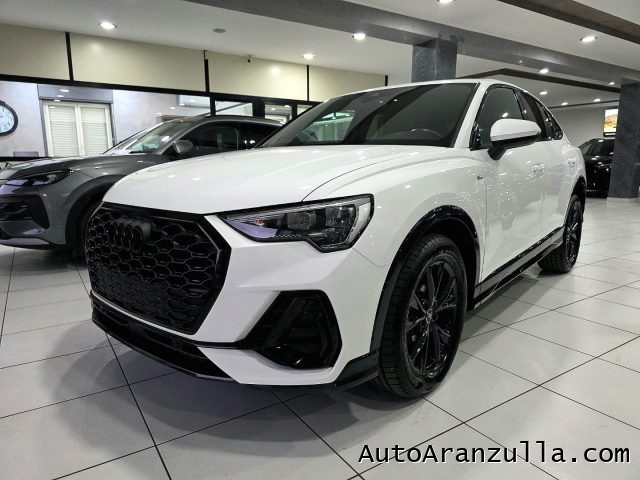 AUDI Q3 Bianco Ibis pastello