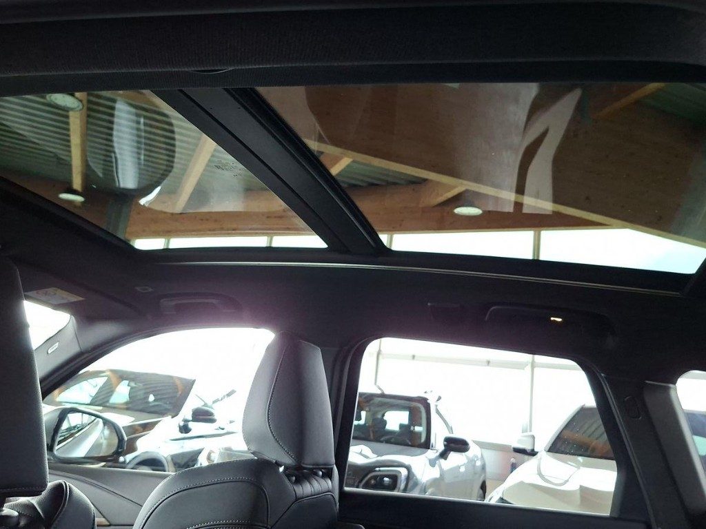 BMW iX1 xDrive 30 Msport Pro + Tetto Apr. - 8