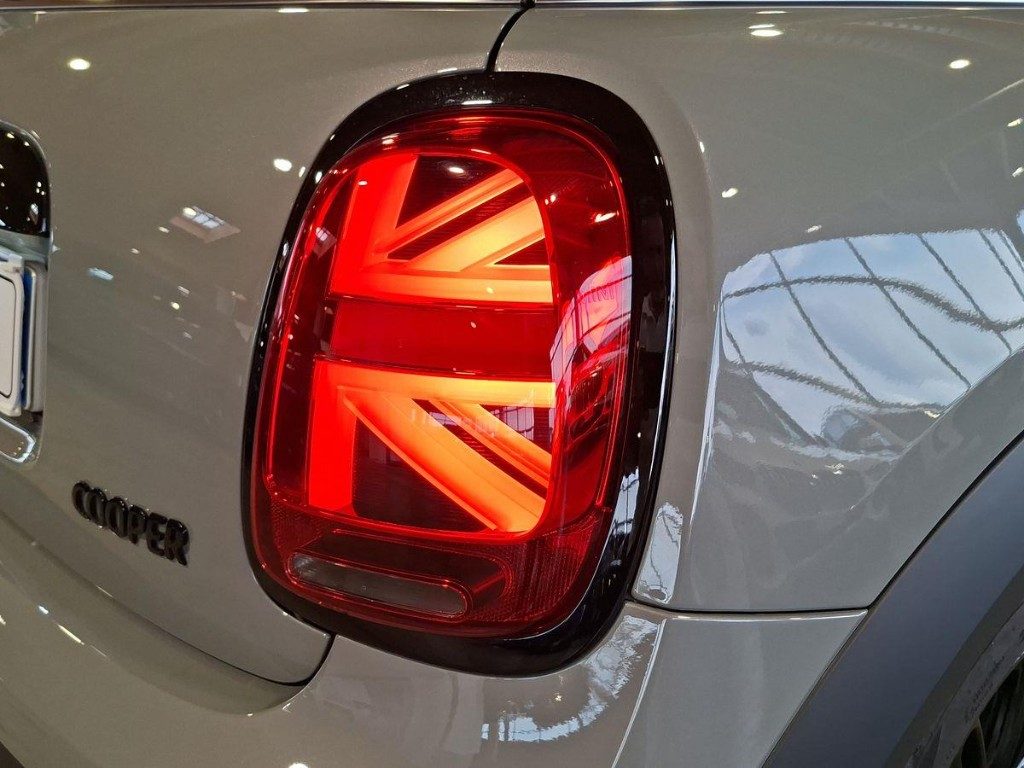 MINI Cooper 1.5 Cooper Classic Aut - 7