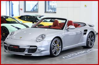 PORSCHE 997