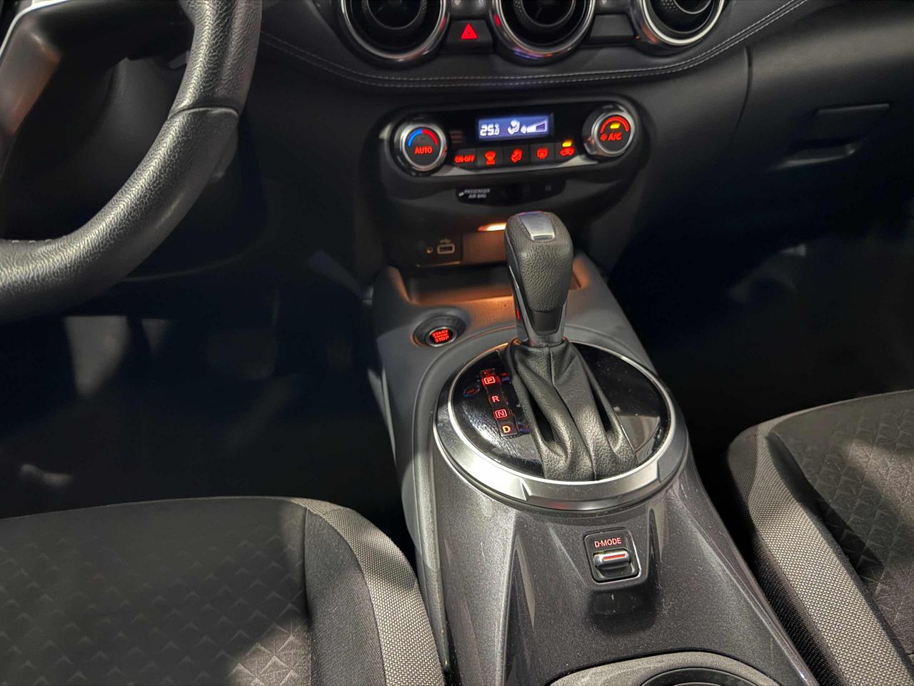Clicca per ingrandire Juke - 1.0 DIG-T 114 CV DCT N-Connecta *Promo con Finanzi