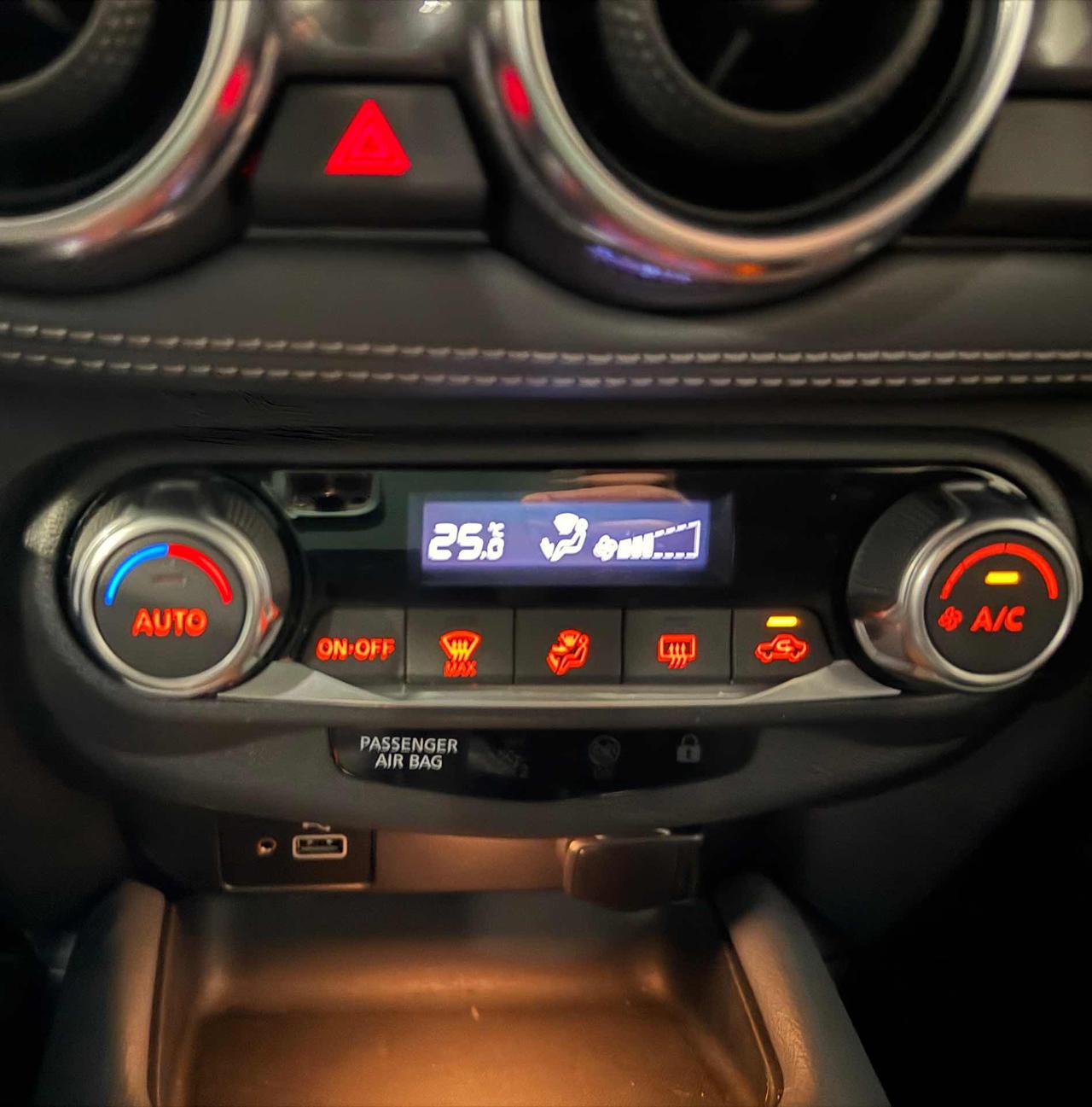 Clicca per ingrandire Juke - 1.0 DIG-T 114 CV DCT N-Connecta *Promo con Finanzi