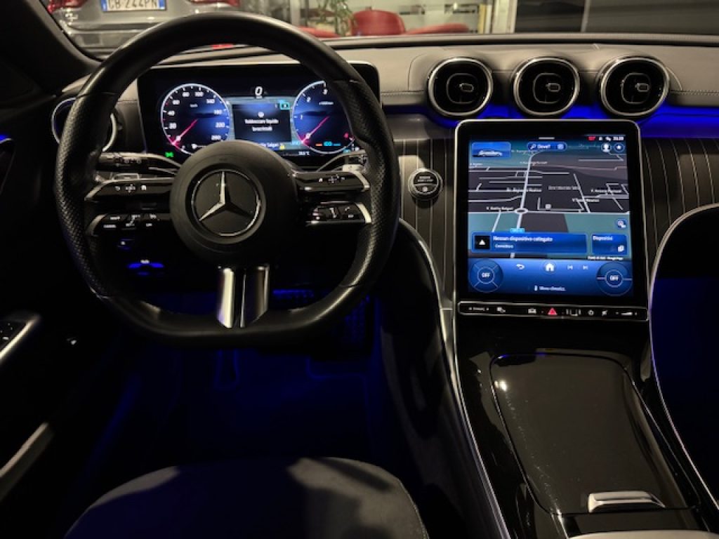 Clicca per ingrandire C 220 - d Premium Plus AMG/360*/RADAR *Promo con Finanziam