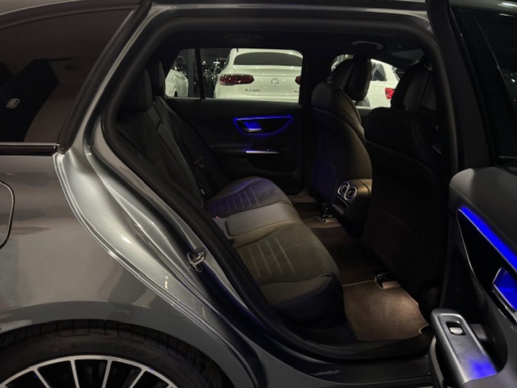 Clicca per ingrandire C 220 - d Premium Plus AMG/360*/RADAR *Promo con Finanziam