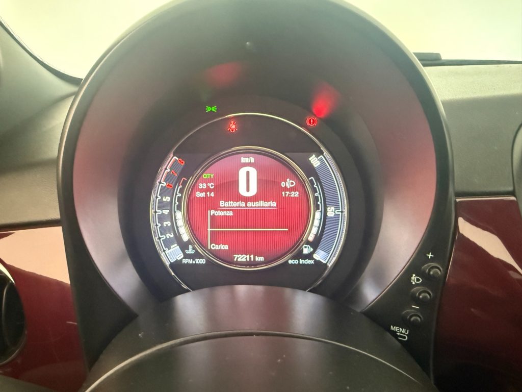 FIAT 500 1.0 Hybrid Dolcevita - 12