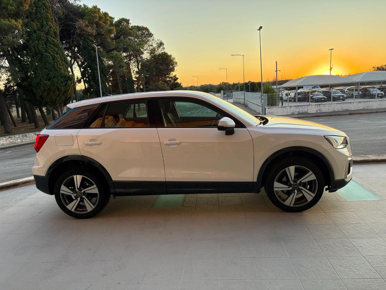 AUDI Q2 30 TDI S tronic Admired Advanced - 4