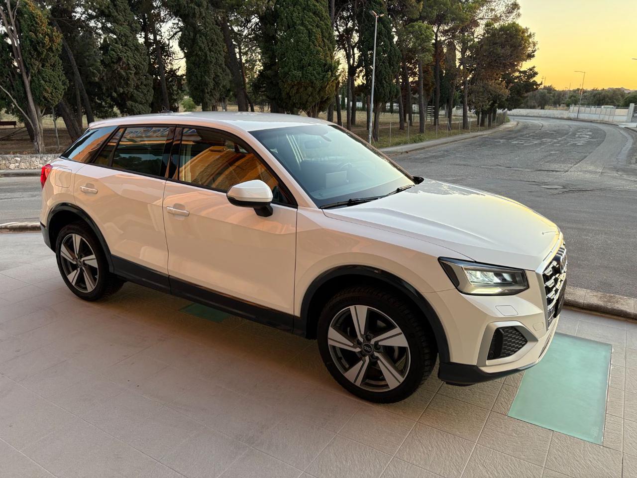 AUDI Q2 30 TDI S tronic Admired Advanced - 3
