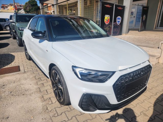 AUDI A1 Bianco pastello