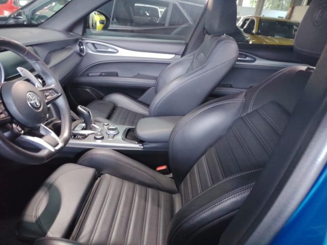 ALFA ROMEO Stelvio — foto 13 di 26