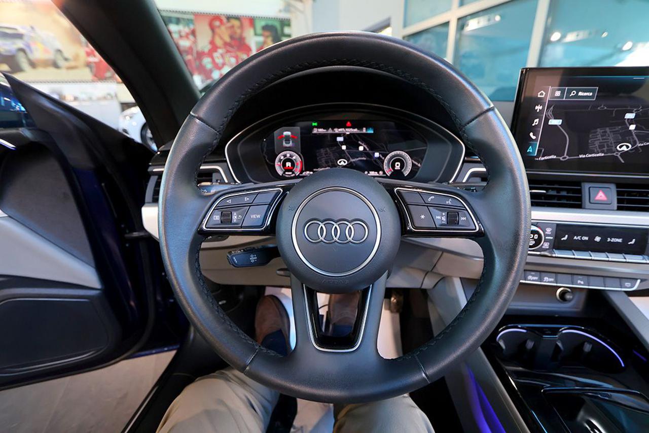 AUDI A5 40 TDI Cabrio S-Tronic S-Line - 28