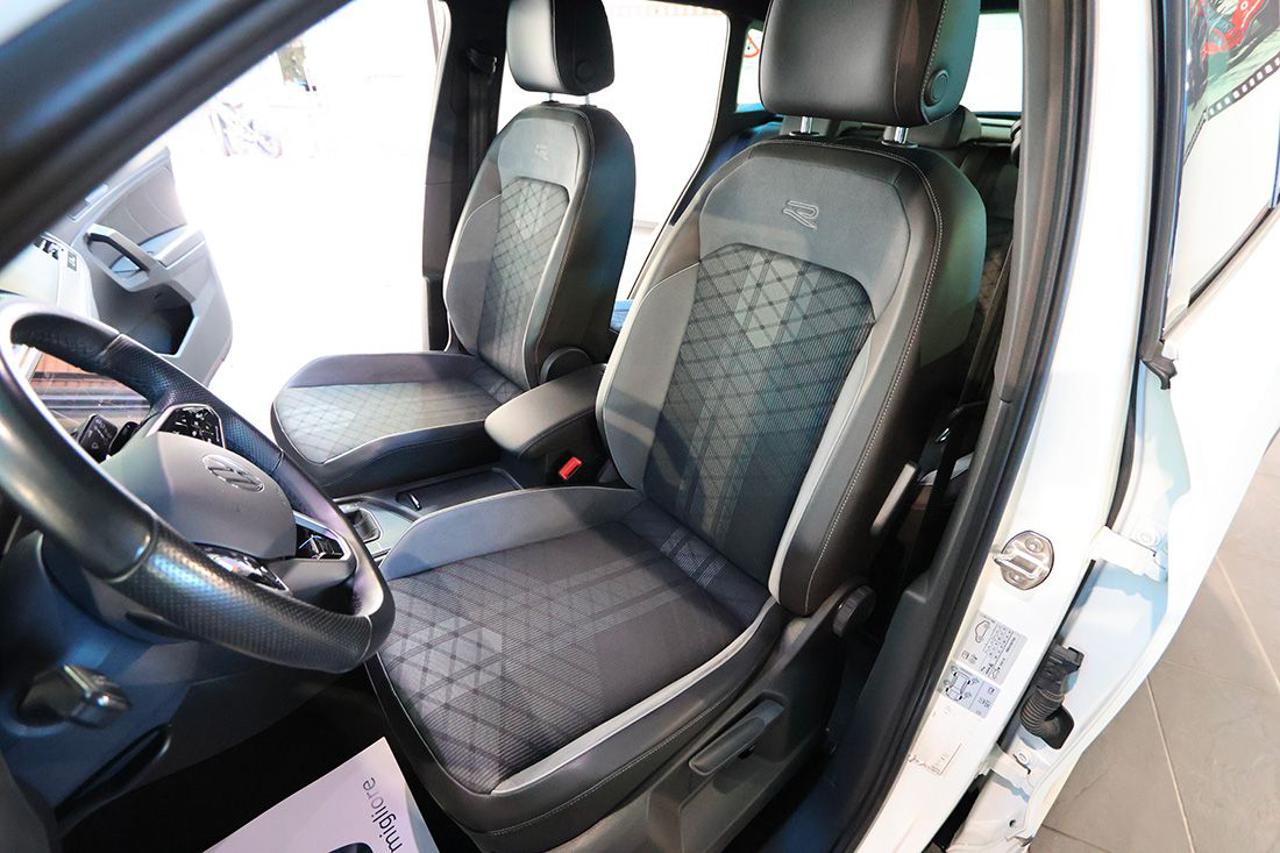 VOLKSWAGEN Tiguan 2.0 TDI 150cv SCR DSG R-Line - 18