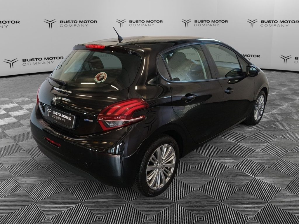 PEUGEOT 208 5p 1.2 puretech Allure 82cv - 4