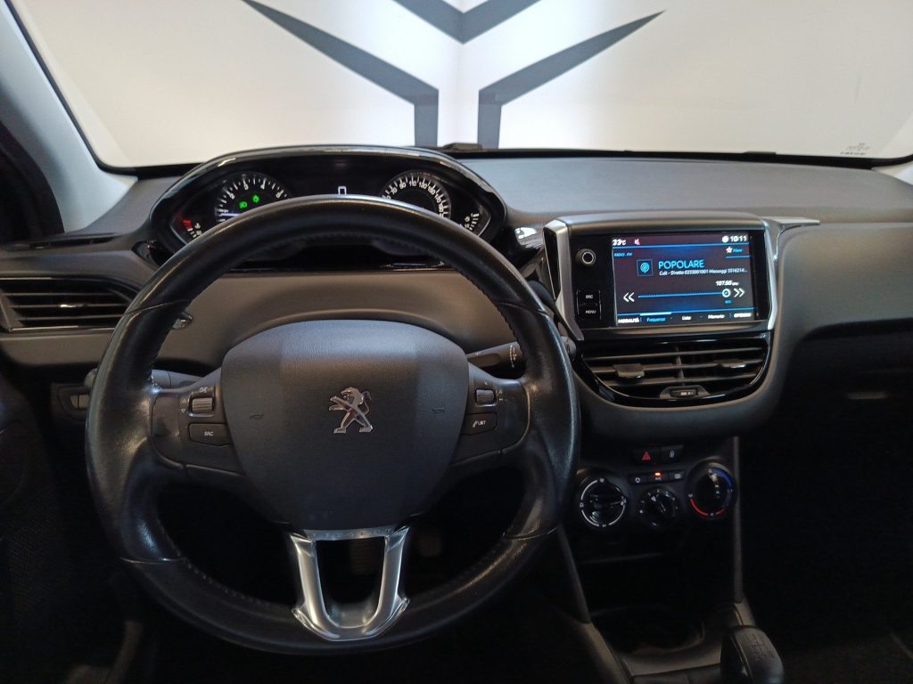 PEUGEOT 208 5p 1.2 puretech Allure 82cv - 11