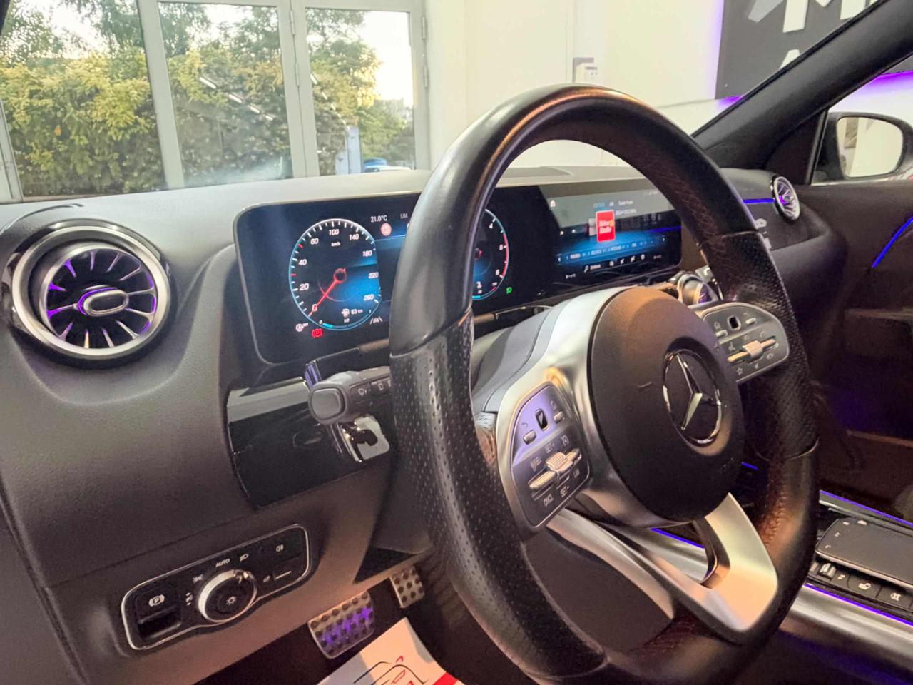 MERCEDES-BENZ GLA 200 Premium AMG Tetto Apribile Automatic ***FULL*** - 24