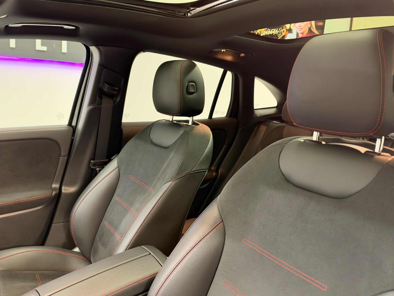 MERCEDES-BENZ GLA 200 Premium AMG Tetto Apribile Automatic ***FULL*** - 15