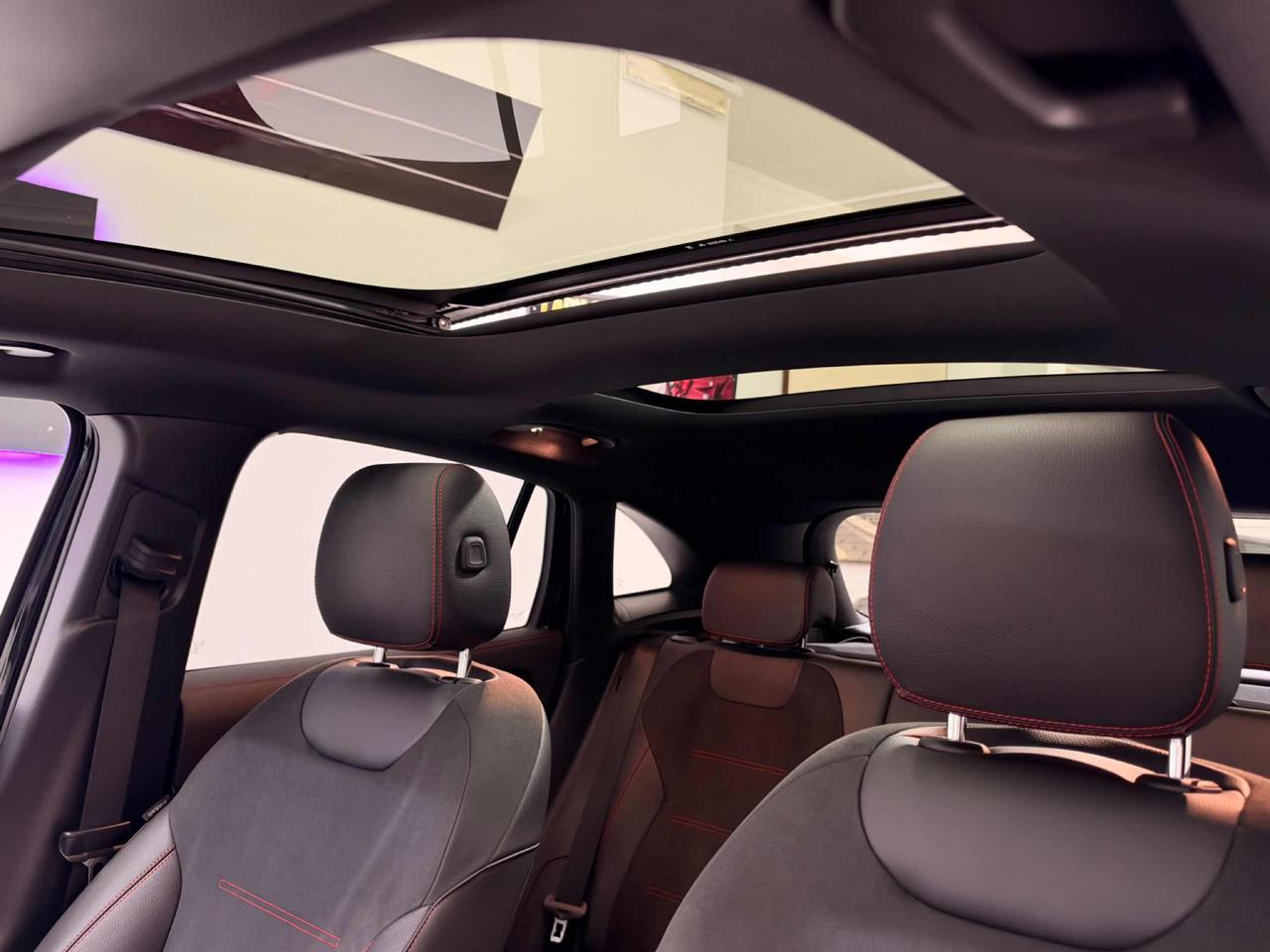 MERCEDES-BENZ GLA 200 Premium AMG Tetto Apribile Automatic ***FULL*** - 20