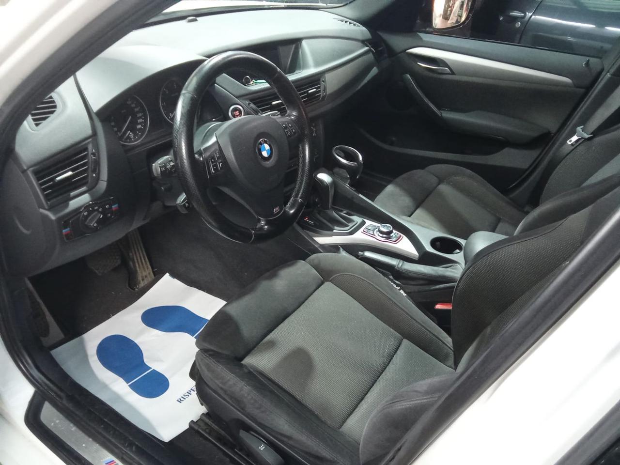 BMW X1 xDrive18d Futura - 10