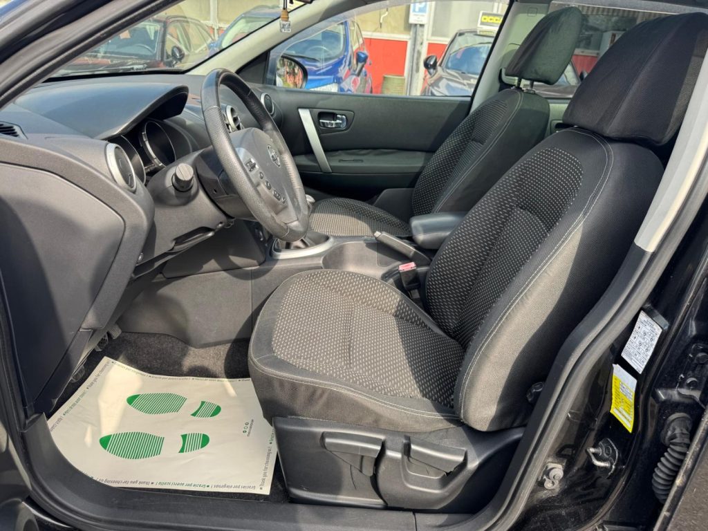 NISSAN Qashqai+2 2.0 dCi DPF Tekna 7 POSTI - 17